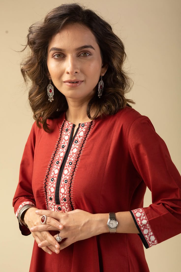  Round Neck Design for kurti   